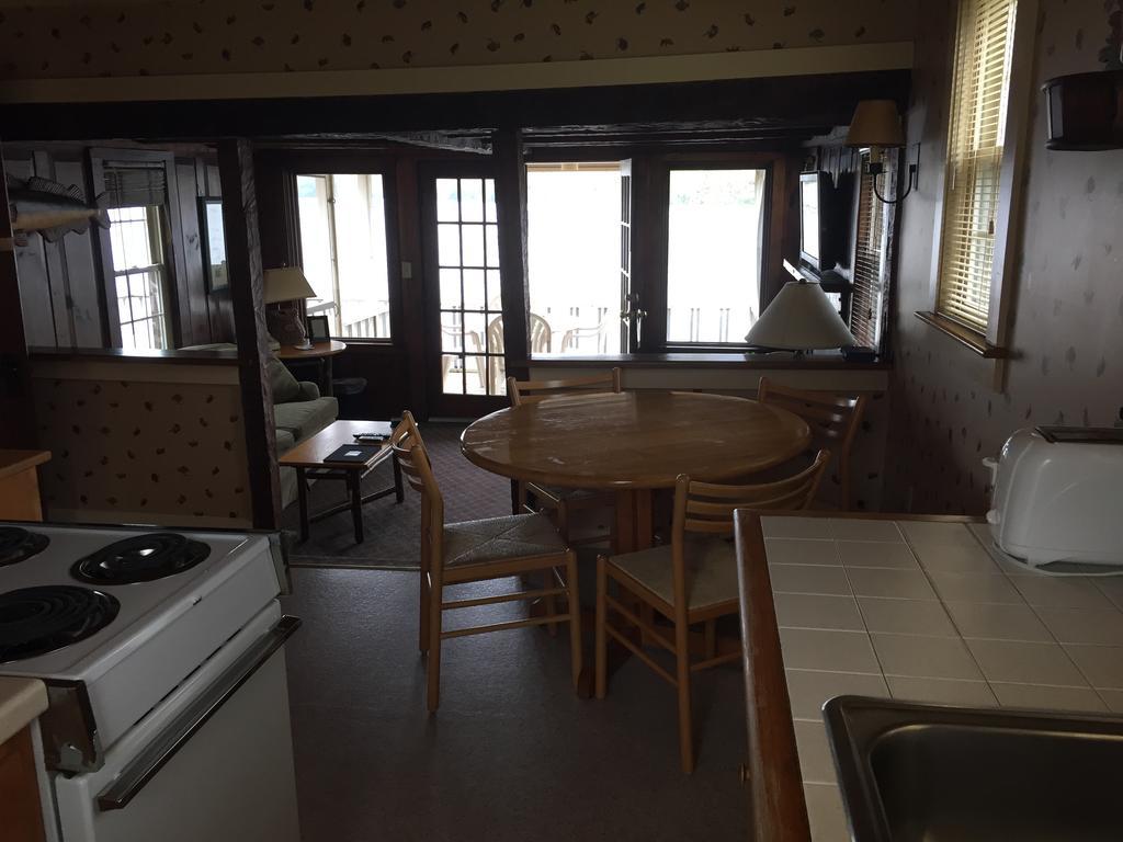 Willoughvale Inn Westmore Newport Quarto foto